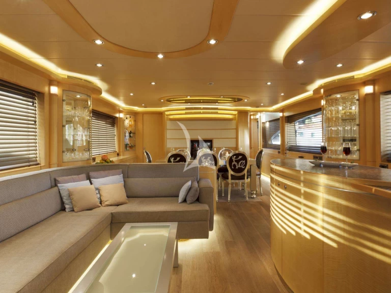 Hire Luxury Yacht with or without skipper Horizon Maslinica