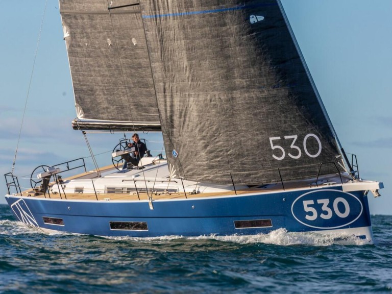 Hire Sailboat Dufour with a boat licence