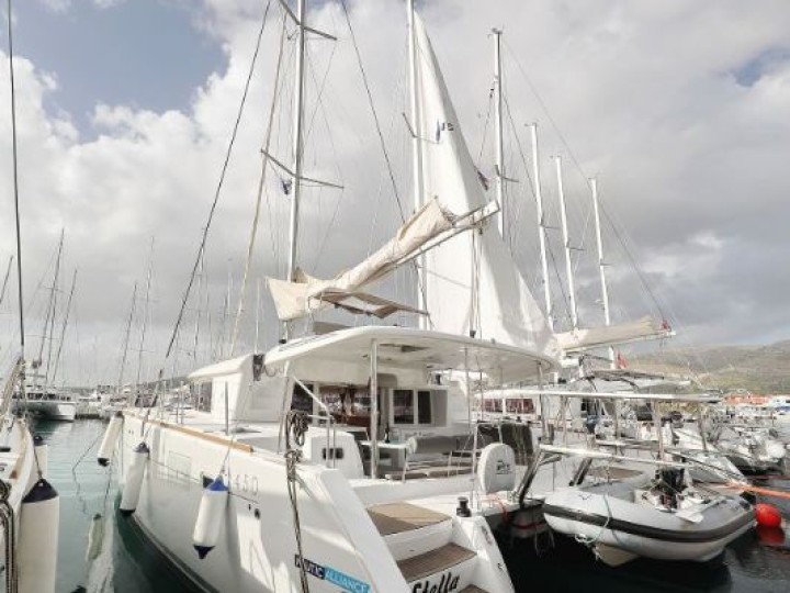 Lagoon Lagoon 450 F charter bareboat or skippered in  Murter-Kornati