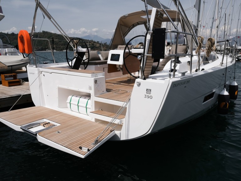 Charter a Dufour Dufour 390 in Fethiye on Samboat
