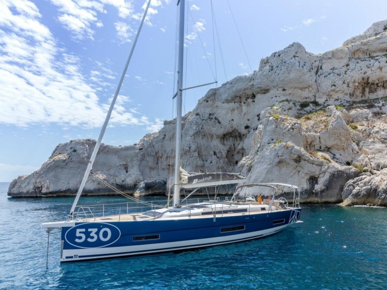 Hire Sailboat Dufour with a boat licence