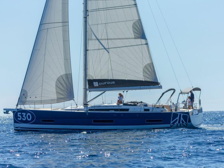 Sailboat hire in Road Town - Dufour Dufour 530