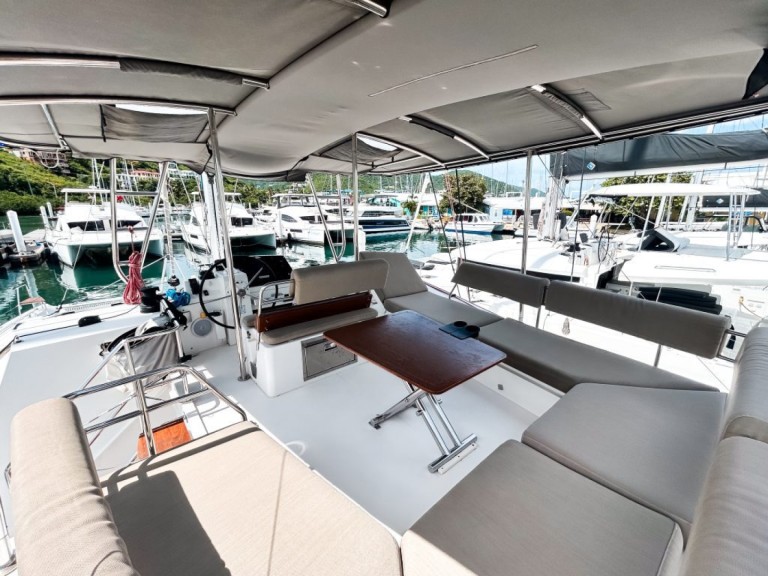 Catamaran hire in Road Town - Nautitech Nautitech 46 Fly