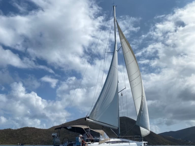 Hire a Jeanneau Sun Odyssey 410 Road Town