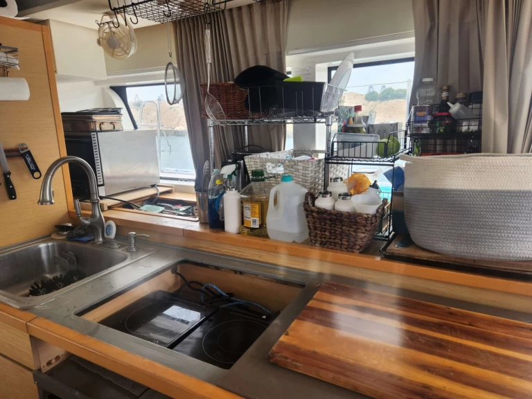 Hire a Lagoon Sea Lab Key West