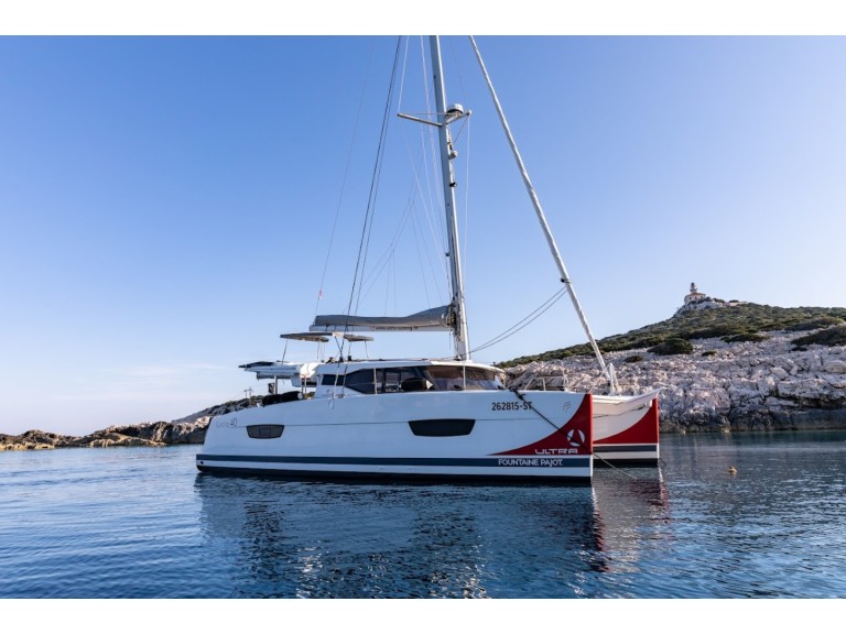 Catamaran hire in Seget Donji - Fountaine Pajot Lucia 40