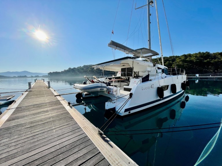 Hire Catamaran with or without skipper Fountaine Pajot Seget Donji