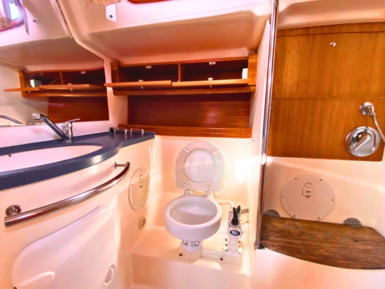 Yacht hire Castiglioncello cheap Cruiser 50