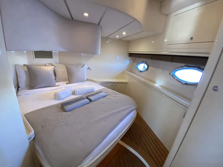 Luxury Yacht hire in Saint-Tropez - Numarine 52S