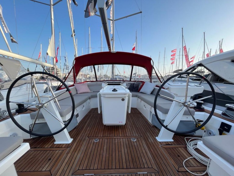 Sailboat hire in Split - Bénéteau Oceanis 46.1