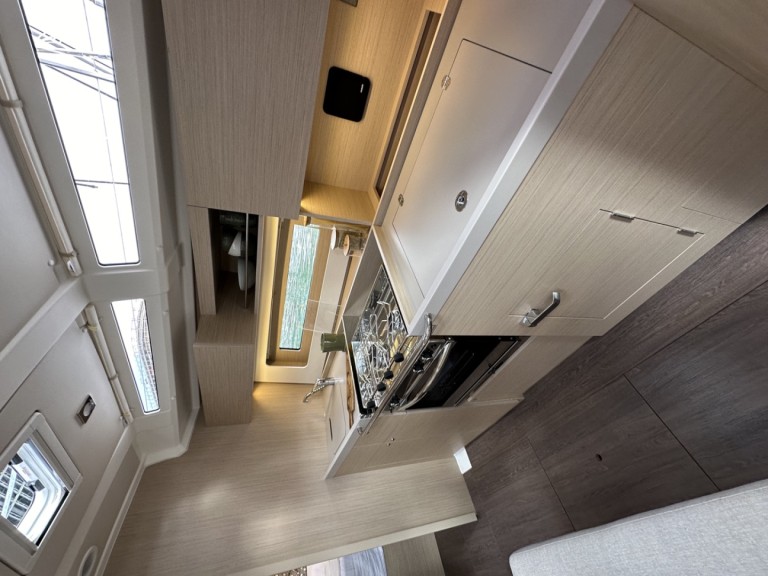 Hire Sailboat with or without skipper Bénéteau Cugnana Verde