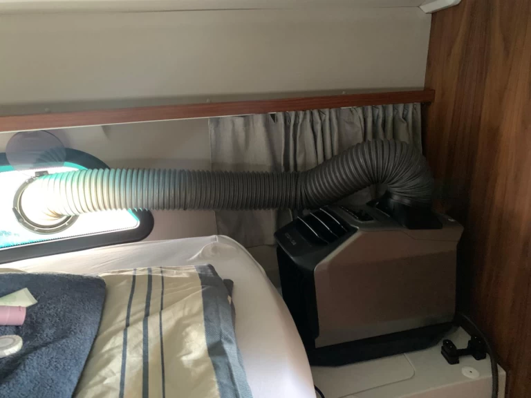 Motorboat hire in Trogir - Grandezza Grandezza 34 OC