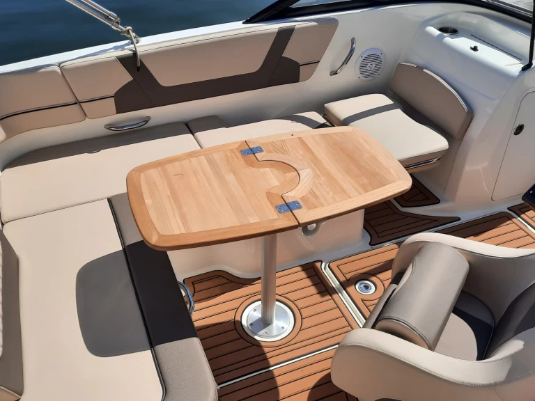 Motorboat to hire Empuriabrava at the best price