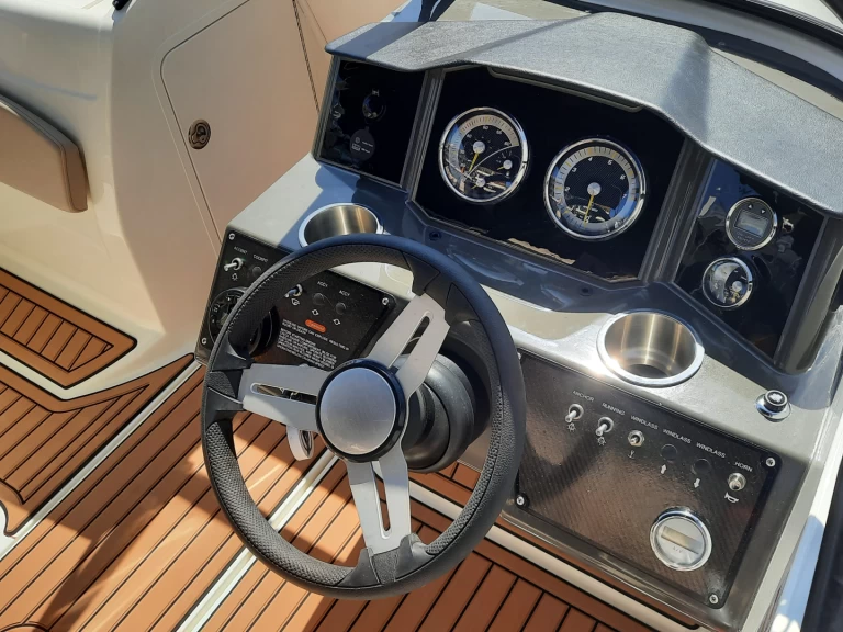 Yacht hire Empuriabrava cheap VR5 OB