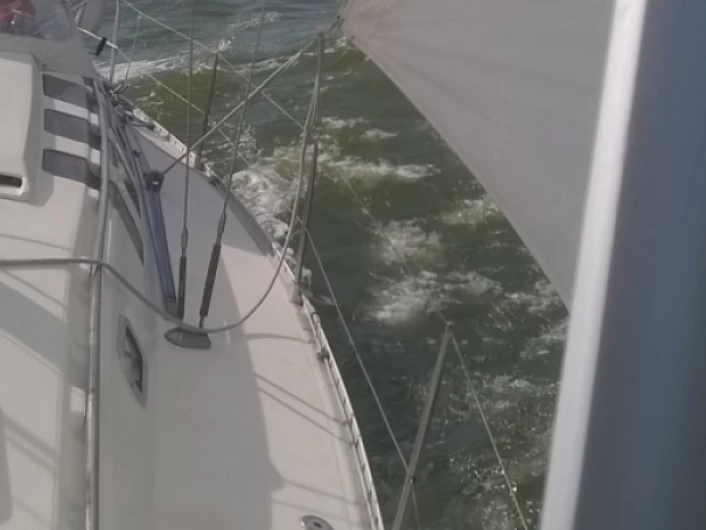 Charter a Bénéteau First 35 S5 in Lorient on Samboat