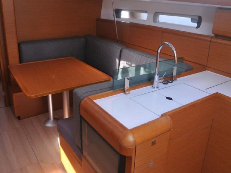 Hire Sailboat with or without skipper Jeanneau Corfu