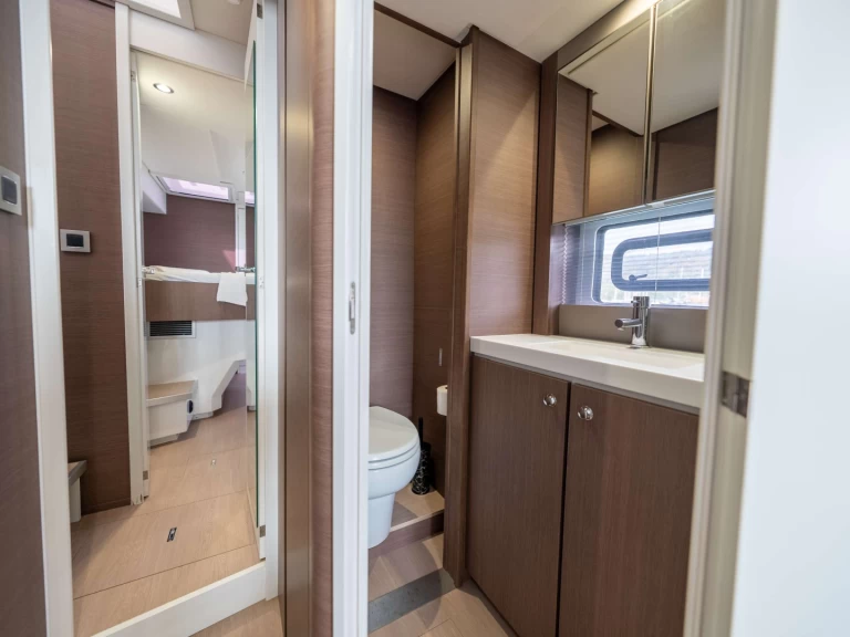 Charter a Bali My Marina in Leeward Island on Samboat