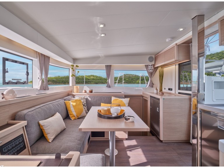 Hire Catamaran with or without skipper Lagoon Alimos