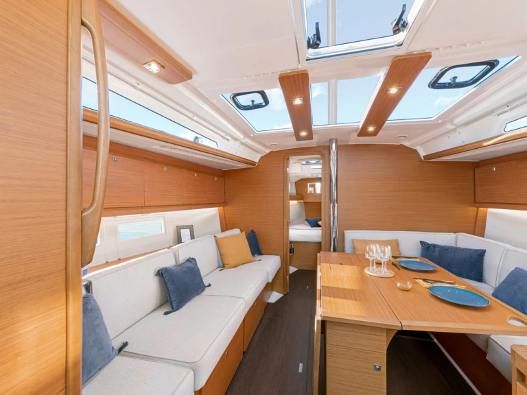 Hire Sailboat Dufour with a boat licence