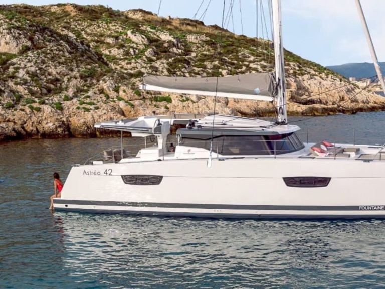 Catamaran to hire Kotor at the best price