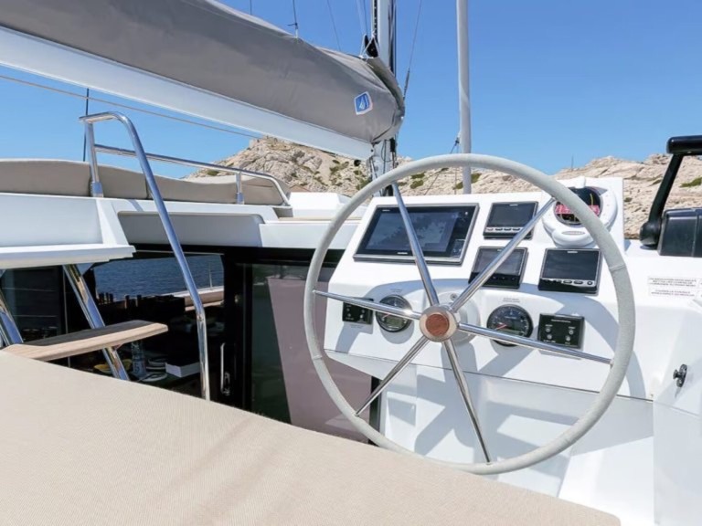Hire a Fountaine Pajot Astrea 42 Kotor