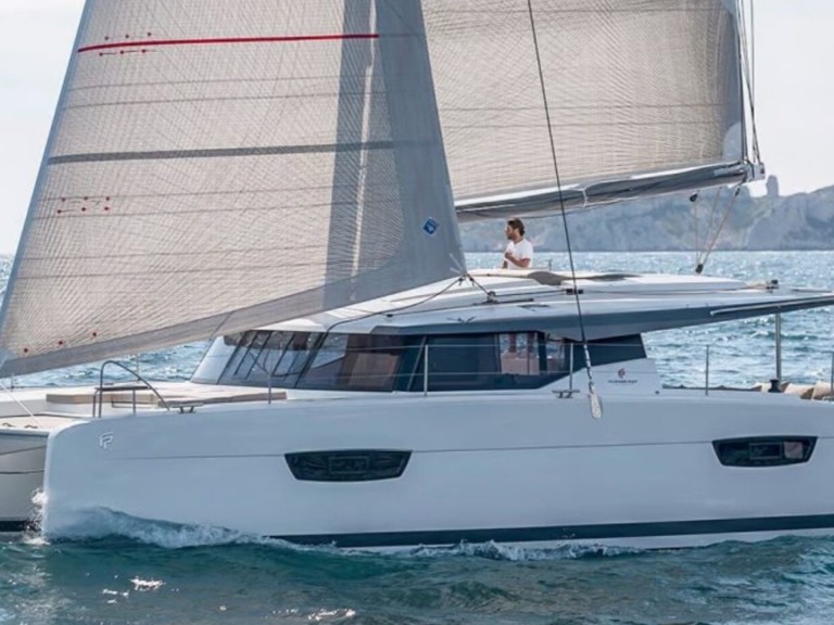 Hire Catamaran Fountaine Pajot with a boat licence