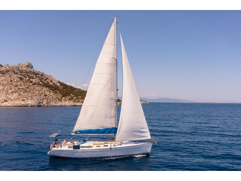 Yacht hire Aegina cheap Cyclades 50.5