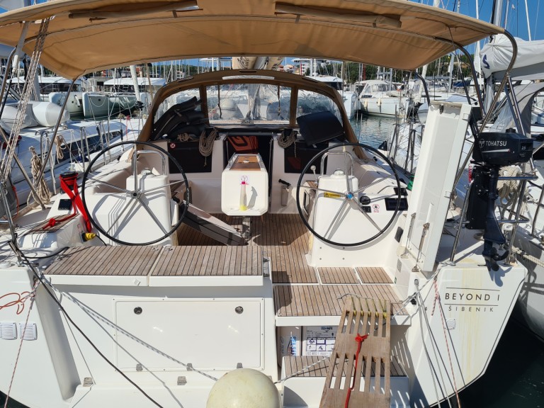 Sailboat hire in Zaton - Dufour Dufour 460 Grand Large