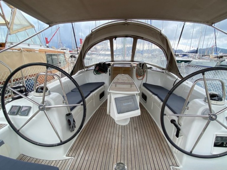 Bénéteau Oceanis 43 charter bareboat or skippered in  Adaköy