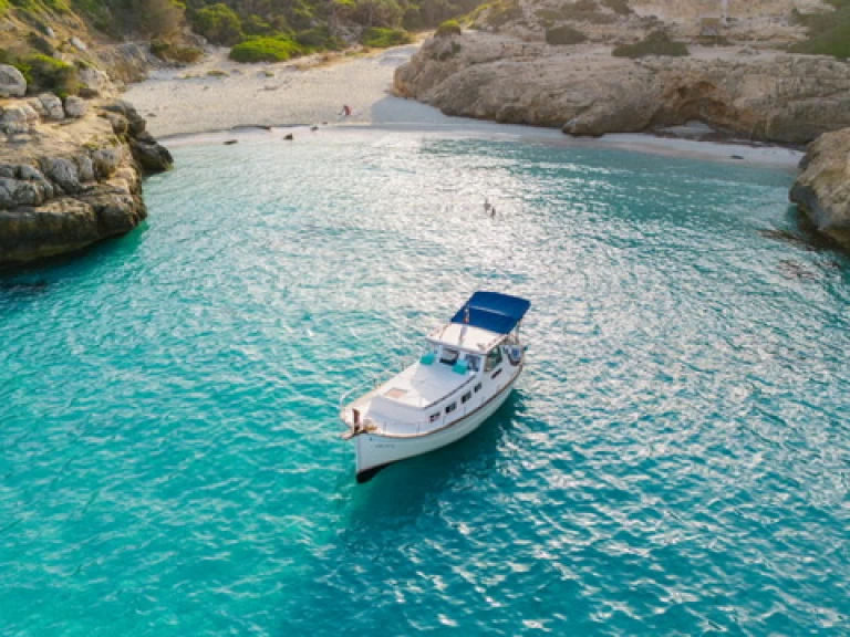 Motorboat to hire Colònia de Sant Jordi at the best price