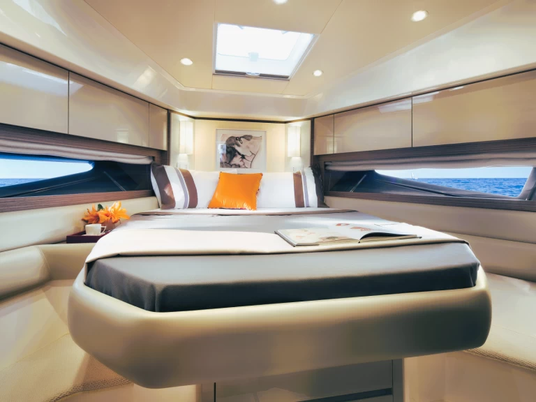 Yacht charter Positano - Azimut Azimut 55 on SamBoat