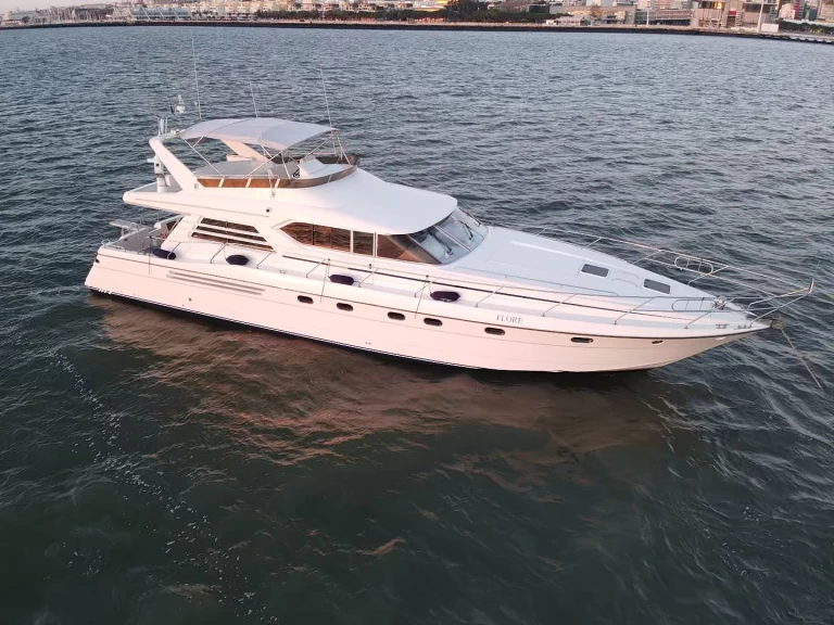 Yacht charter Lisbon - Princess 65 on SamBoat