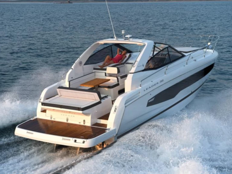 Yacht charter Split - Jeanneau Leader 36 on SamBoat