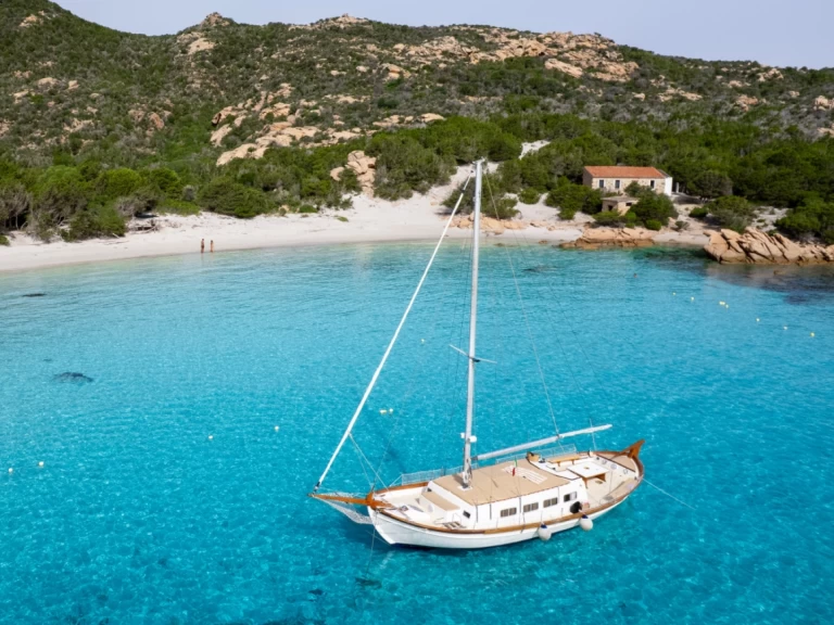 Yacht charter La Maddalena - DOLCE VITA Dolce Vita on SamBoat