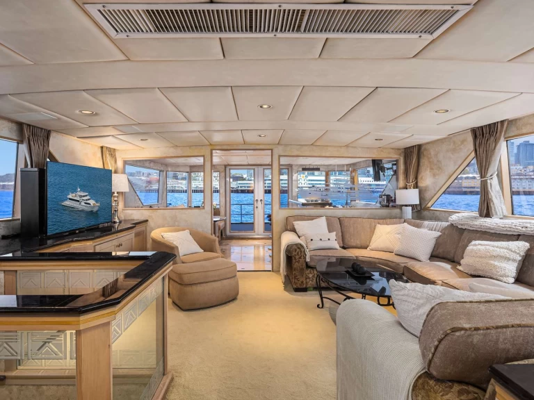 Broward ANDIAMO charter bareboat or skippered in  Seattle
