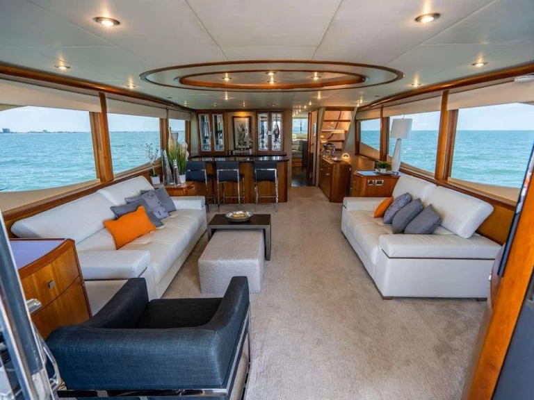 Luxury Yacht hire in Key West - Lazzara Voyager