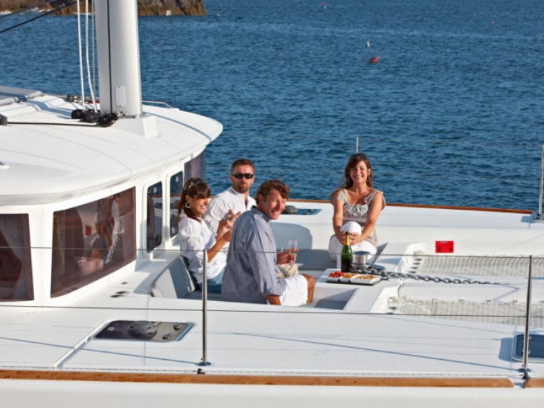 Yacht charter Palma de Mallorca - Lagoon Lagoon 450 F on SamBoat