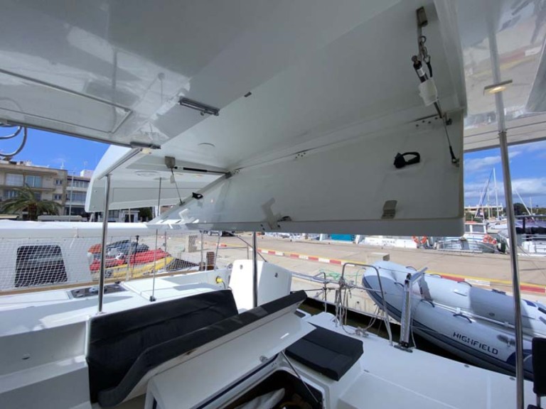 Catamaran to hire Trogir at the best price