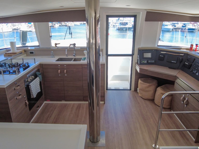 Yacht charter Port Cogolin - Bali Bali 4.4 on SamBoat