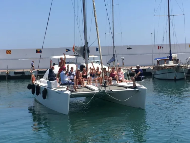 Hire a Lagoon Lagoon 410 S2 Puerto Marina Benalmadena