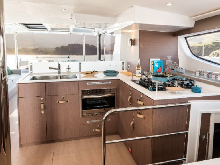 Yacht hire Port Cogolin cheap Bali 4.6