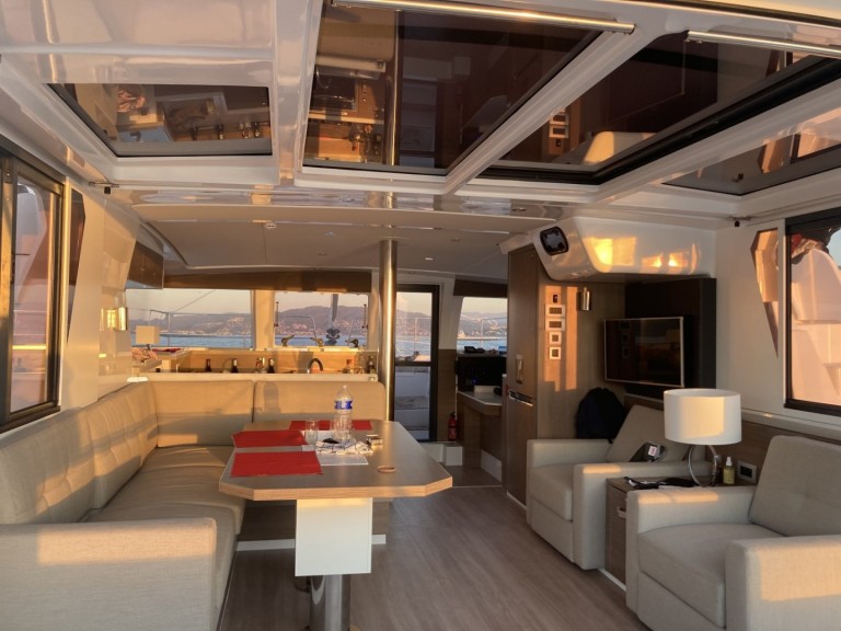 Yacht charter Port Cogolin - Bali Bali 4.2 on SamBoat