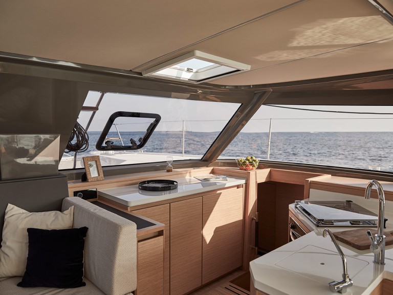 Hire Catamaran with or without skipper Nautitech Ajaccio