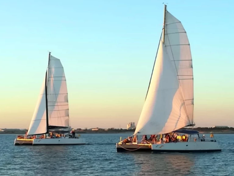 Catamaran to hire La Rochelle at the best price