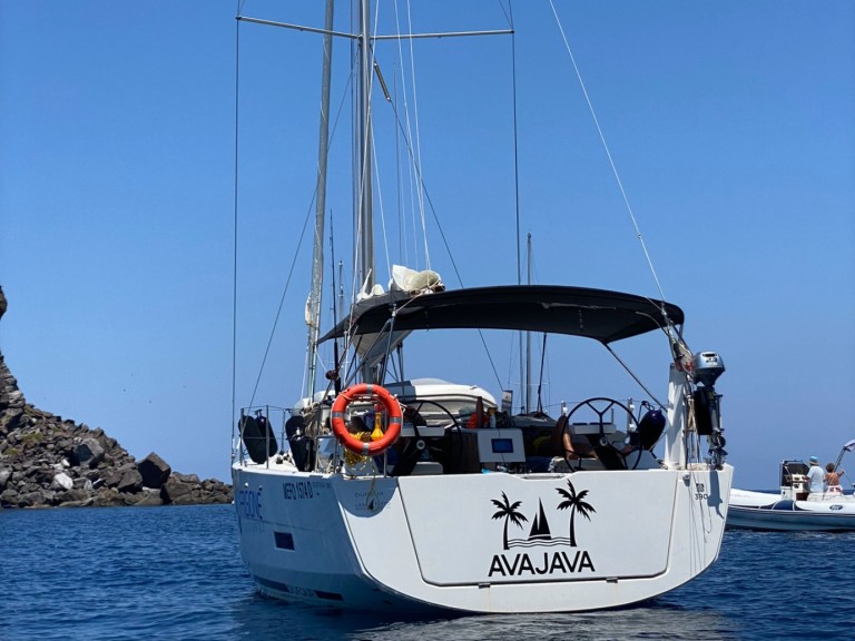 Hire a Dufour Dufour 390 Furnari