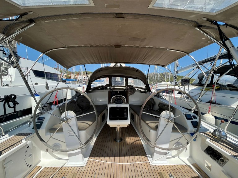 Yacht hire Marina (City) cheap Cruiser 41