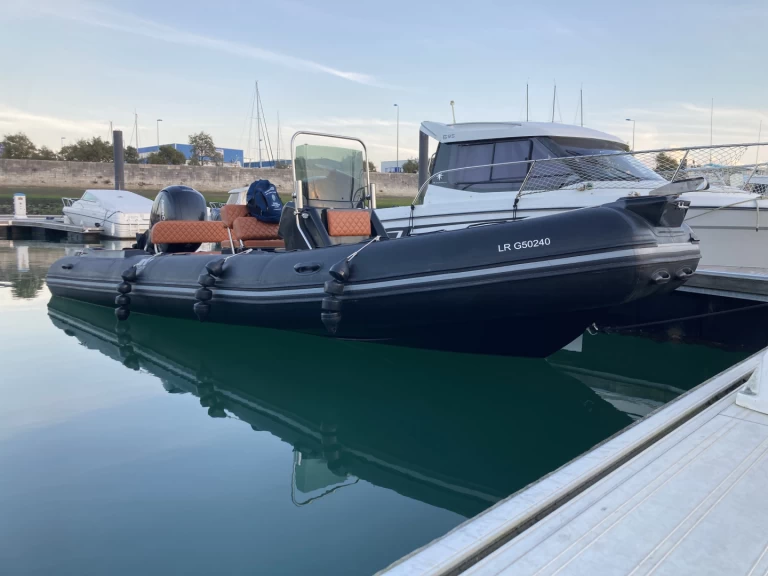 Tiger 650 charter bareboat or skippered in  Les Minimes