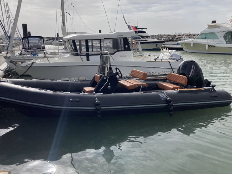 Yacht hire Les Minimes cheap 650