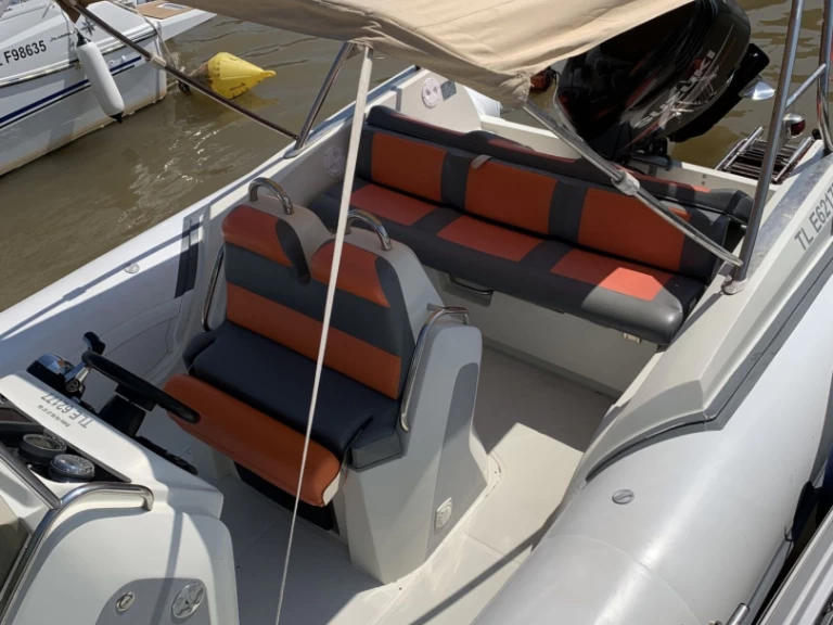 RIB to hire Hyères at the best price