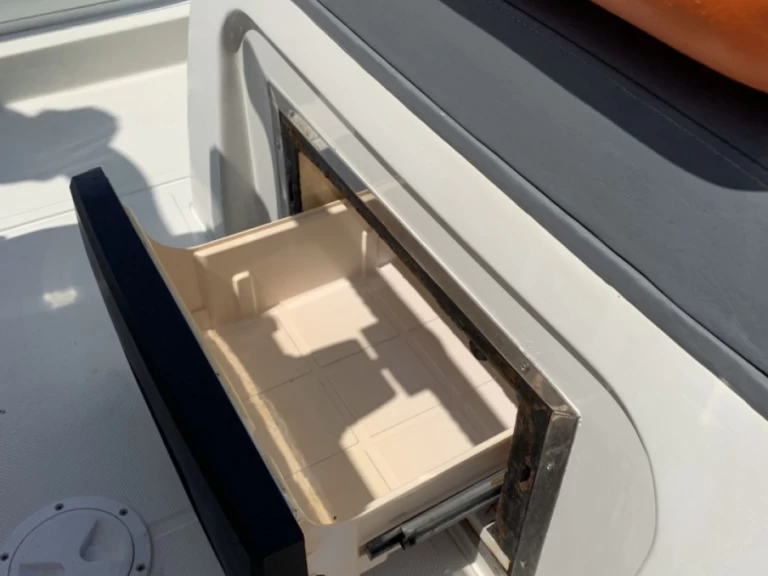 Hire RIB with or without skipper Kardis Hyères